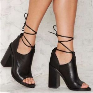 Steve Madden Tildaa Womens Leather Open Toe Booties SZ 7 in Black